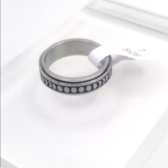 Stainless steel fidget spinner ring size 10 - Picture 1 of 3